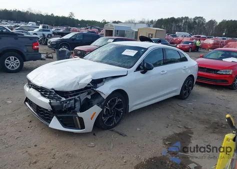 2025 Kia K5 Gt-Line z USA, uszkodzony, nr VIN KNAG64J73S5300103